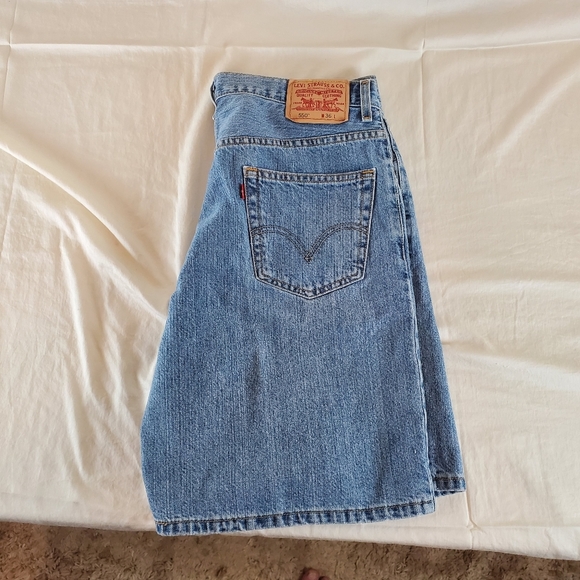 Mens 550 Levi Jean Shorts Size 36 - Picture 2 of 5
